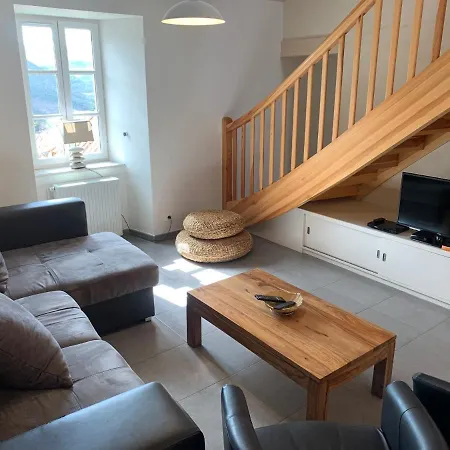 L'oustal De La Fontaine Grand Causses Et Gorges Du Tarn Holiday home Mostuejouls