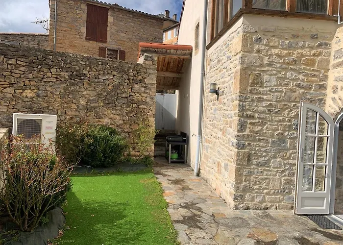 L'oustal De La Fontaine Grand Causses Et Gorges Du Tarn Ferienhaus *